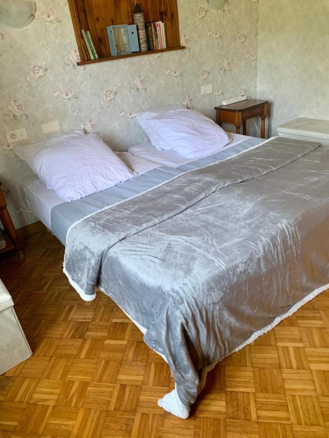 Dormez Dans La Chambre Du Meunier ! Germolles-sur-Grosne Dış mekan fotoğraf